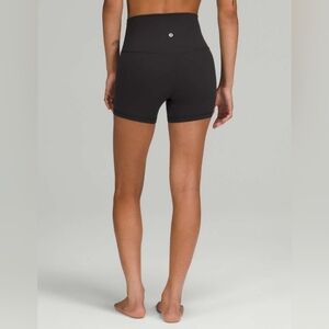 Lululemon Align High-Rise Short 4" Black size 8